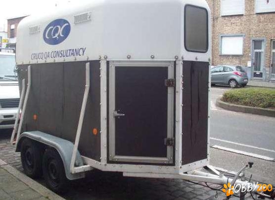 remorca hipica transport animale